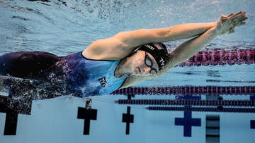 8 Best Swimming Goggles for Women for a Perfect Fit