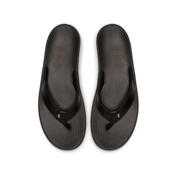 Nike Women's Bella Kai Thong Sandal  Water Shoes  Nike