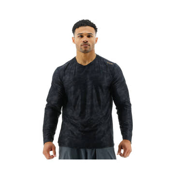 Tyr Men's Blackout Airtec Longsleeve Tee  Long Sleeve Rash Guard  Tyr