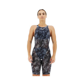 TYR Women's Avictor 2.0 Closed Back Technical Swimsuit  Technical Swimsuits  Tyr