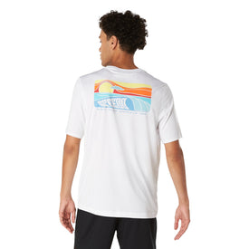 Speedo Men's Graphic Short Sleeve Swim Shirt  Men's Guard Shirts and Warm Wear  Speedo