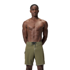 Speedo Men's The Lookout Solid Boardshort 18 Inch  Boardshorts  Speedo