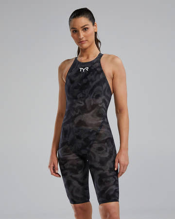 TYR Women's Avictor 2.0. Closed Back Tech Suit - Exolon