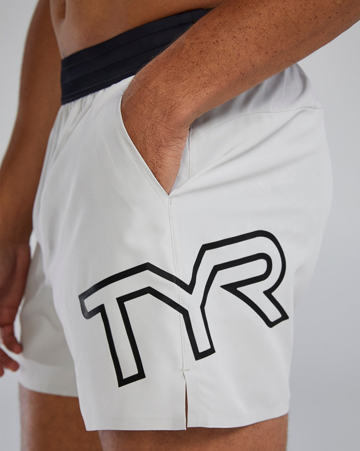 TYR Men's Unbroken 5 Inch Short Unlined  Boardshorts  Tyr