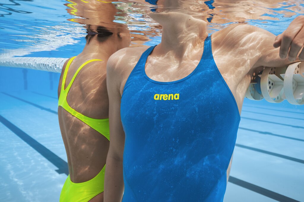 Arena Women Team Tech Solid One Piece Swimsuit Extended Colors  Team Solid  Arena
