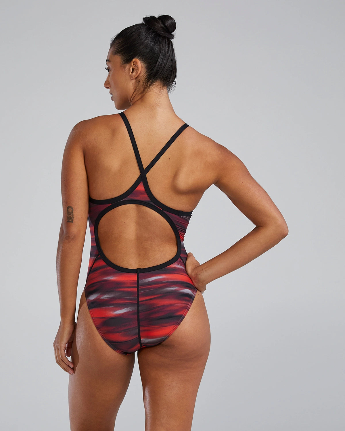 TYR Women's Technowave Diamondfit One Piece Swimsuit  One Piece Swimsuits  Tyr