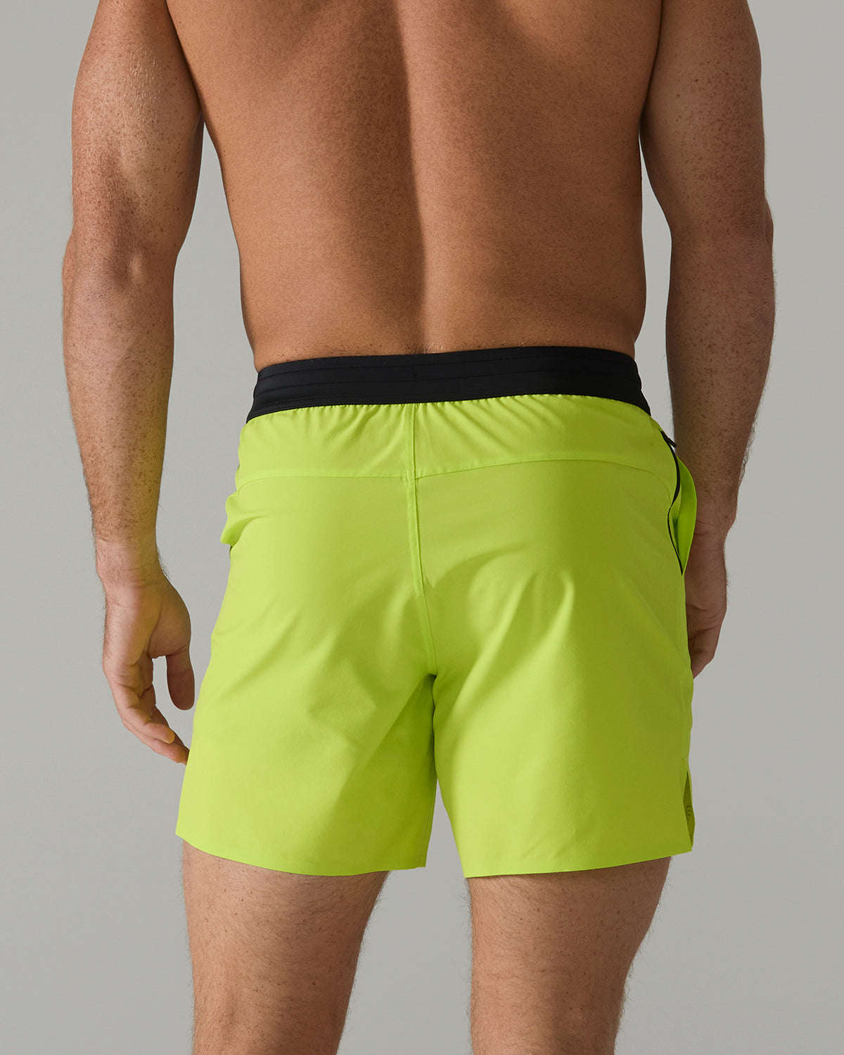 Tyr Men's Unbroken Unlined 7" Short  Boardshorts  Tyr