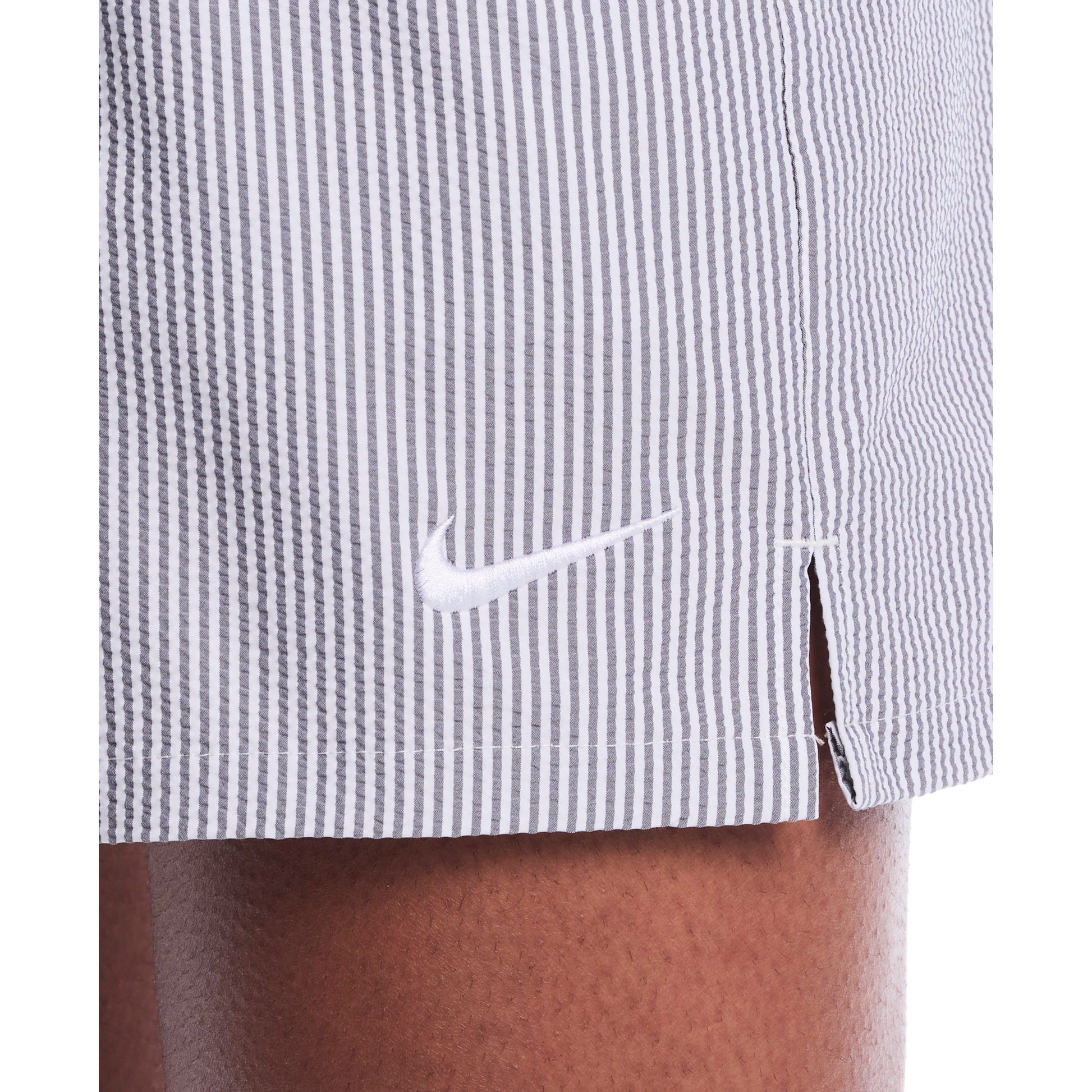 Nike Men's Swim Breaker Ripple Texture 5 Inch Brief-Lined Volley Short  Men's Volley Short  Nike