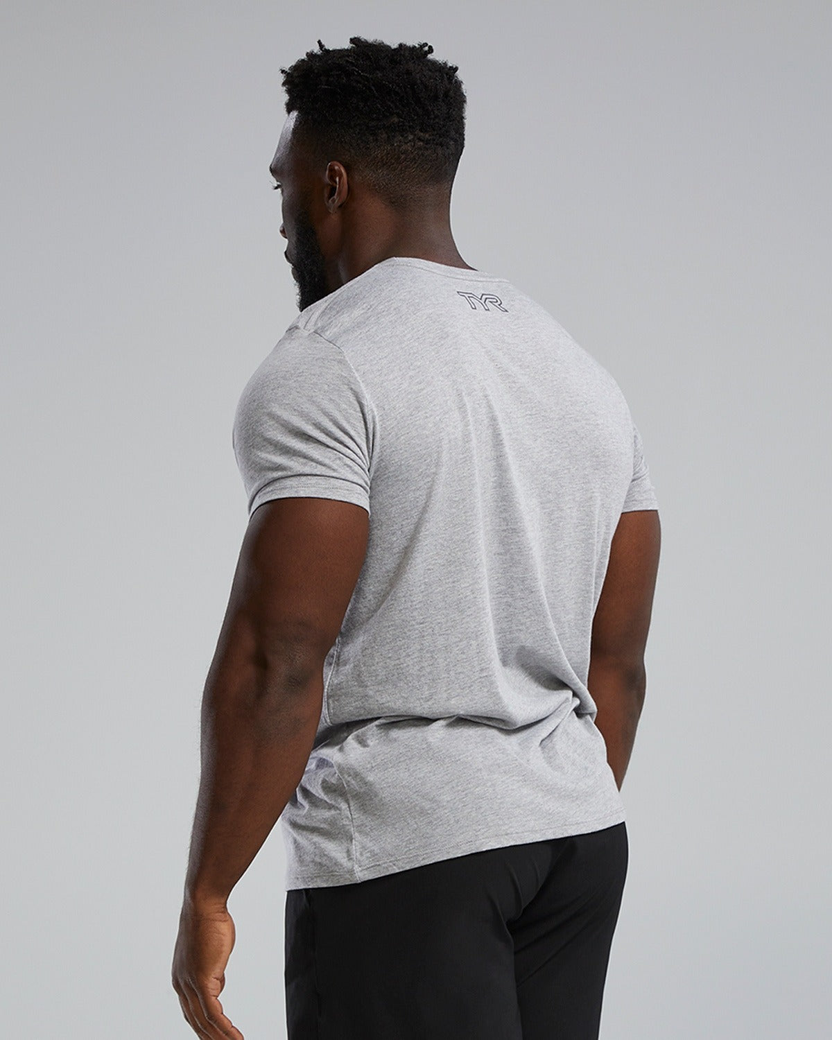 Tyr Adult Unisex Maverick Short Sleeve Tees  Short Sleeve Rash Guard  Tyr