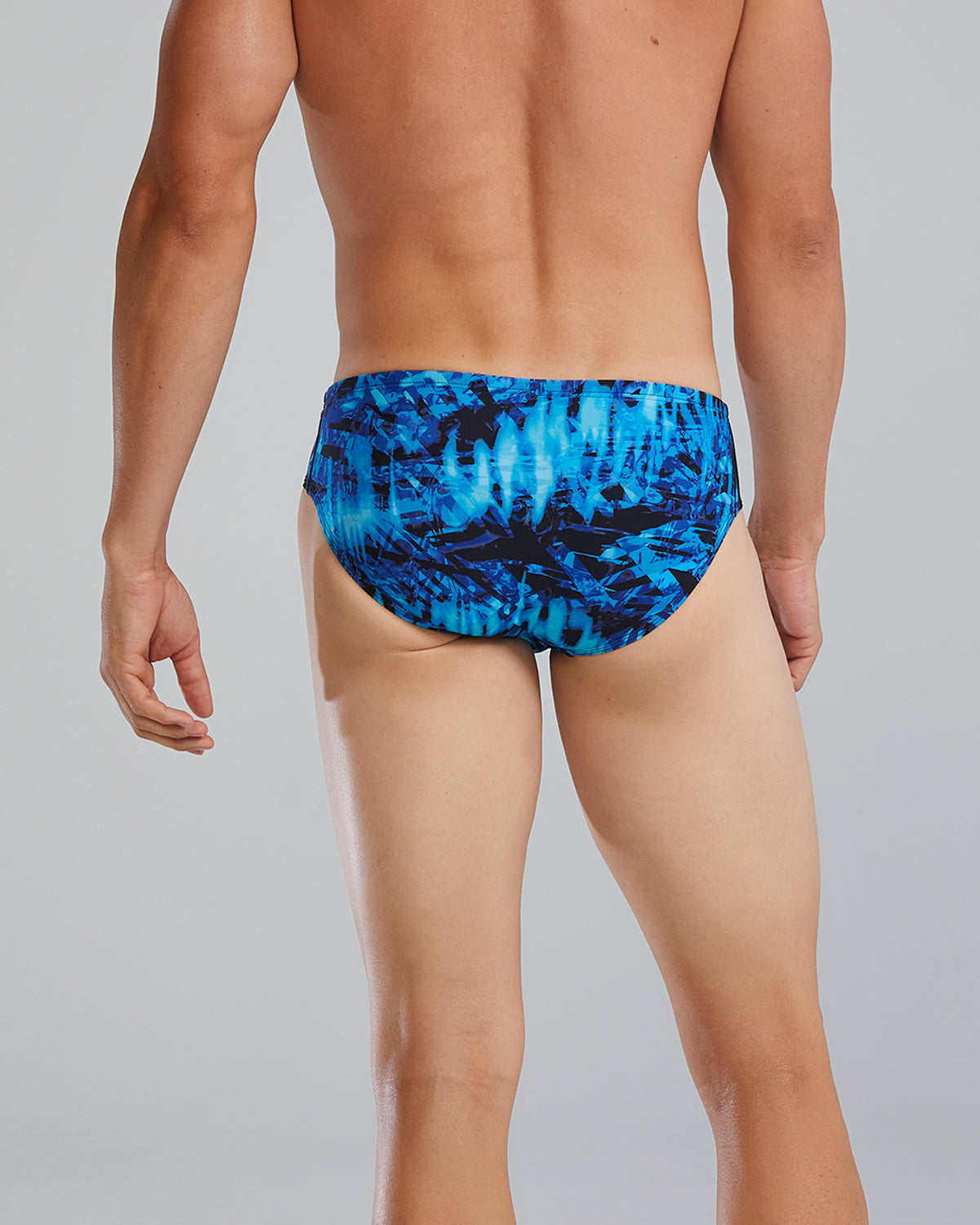 TYR Men's Durafast Lite Brief Swimsuit - Seismo  Swimming Briefs for Men  Tyr