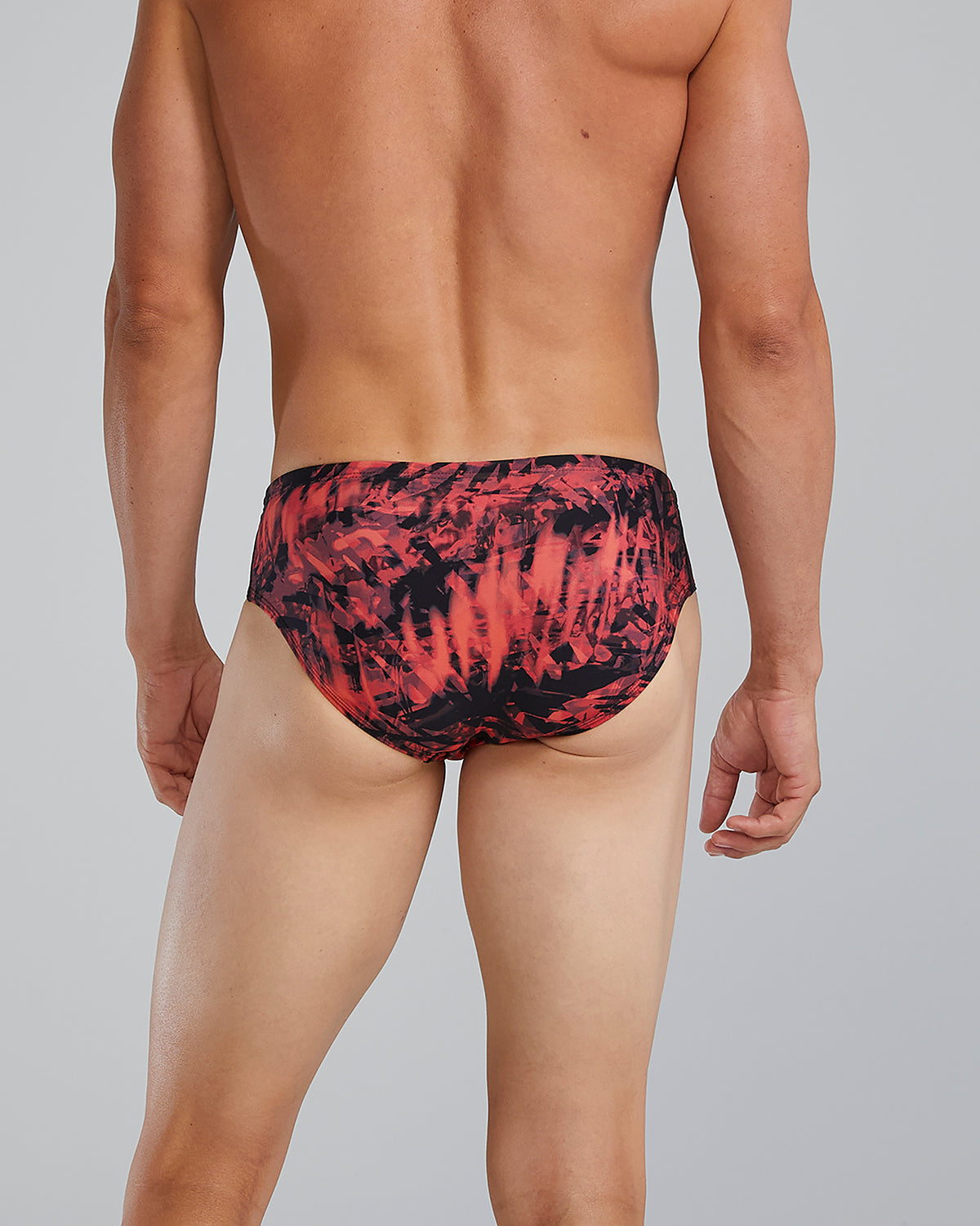 TYR Men's Durafast Lite Brief Swimsuit - Seismo  Swimming Briefs for Men  Tyr