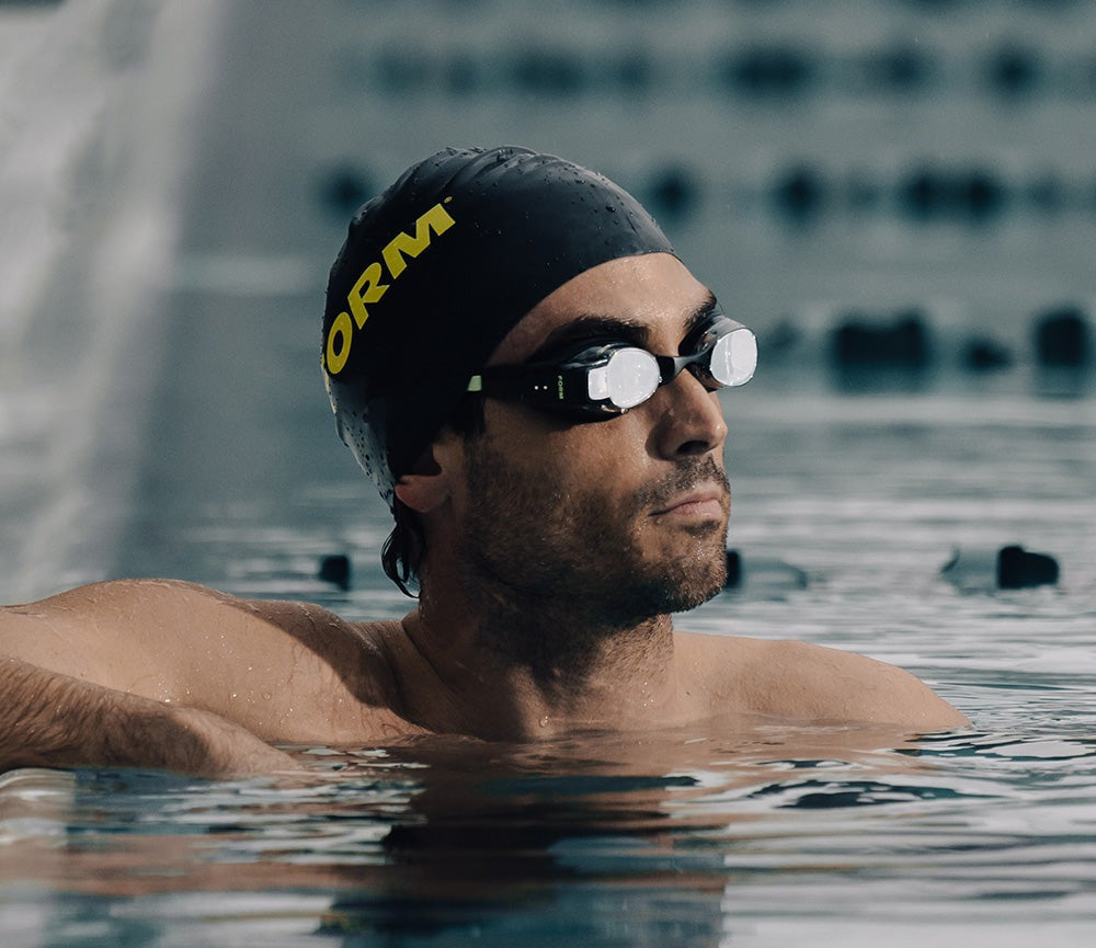 swim goggles display FORM Smart Swim 2 LT Goggles