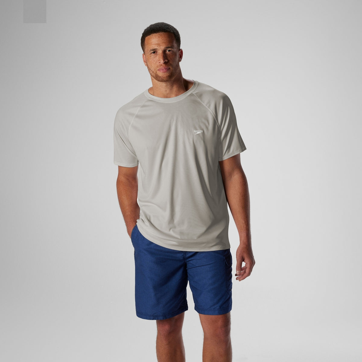 Speedo Men’s Swim Shirt Easy Short Sleeve Rash Guard  Short Sleeve Rash Guard  Speedo