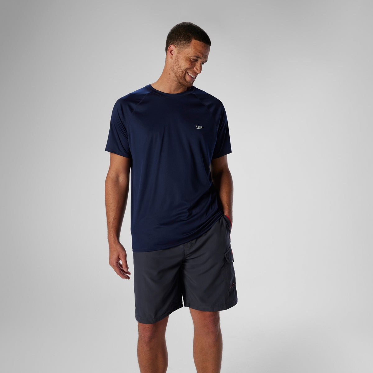 Speedo Men’s Swim Shirt Easy Short Sleeve Rash Guard  Short Sleeve Rash Guard  Speedo