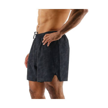 Tyr Hydrosphere Men's Unlined 6in Momentum Shorts - Blackout Camo  Boardshorts  Tyr